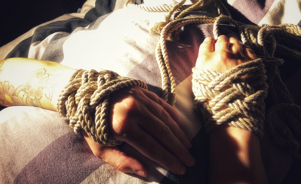 Sidontaa, mutta ilman niitä&nbsp;kukkasia.